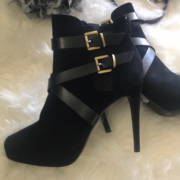 Charles by St Charles Blk-- 9 1/2 M ankle boots 🔥 - Picture 3 of 8